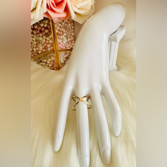 X Ring. 💛 Real 18(18k) Karat Solid Gold Jewelry - Picture 2 of 9